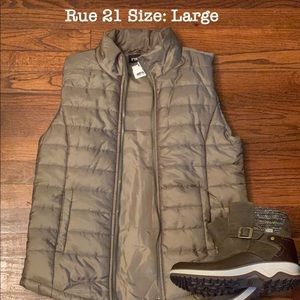 NWT Olive Green Rue 21 puffer vest